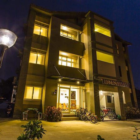 Backpacker B&B Jinning Екстериор снимка
